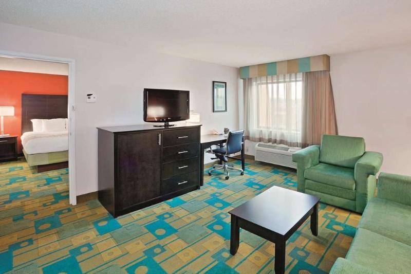 La Quinta By Wyndham Oh Mansfield
